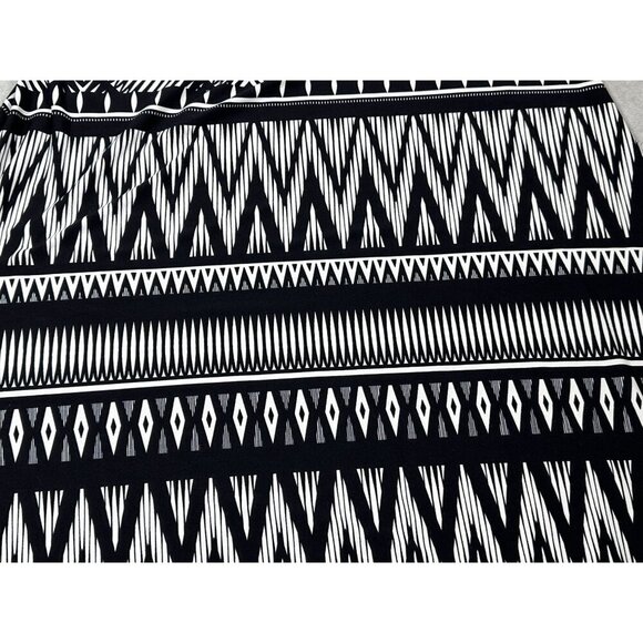 Chicos‎ Size 3 Womens Maxi Skirt Geometric Tribal Print Black & White Side Slit - Picture 14 of 16